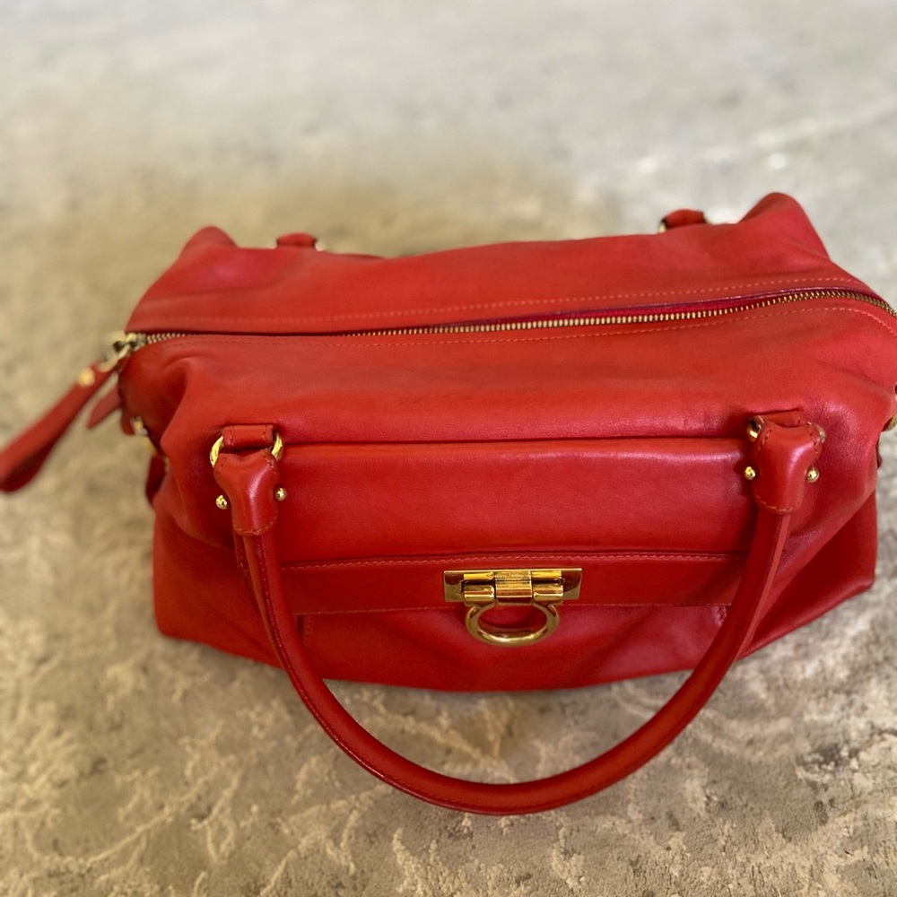 Ferragamo / Barely used -